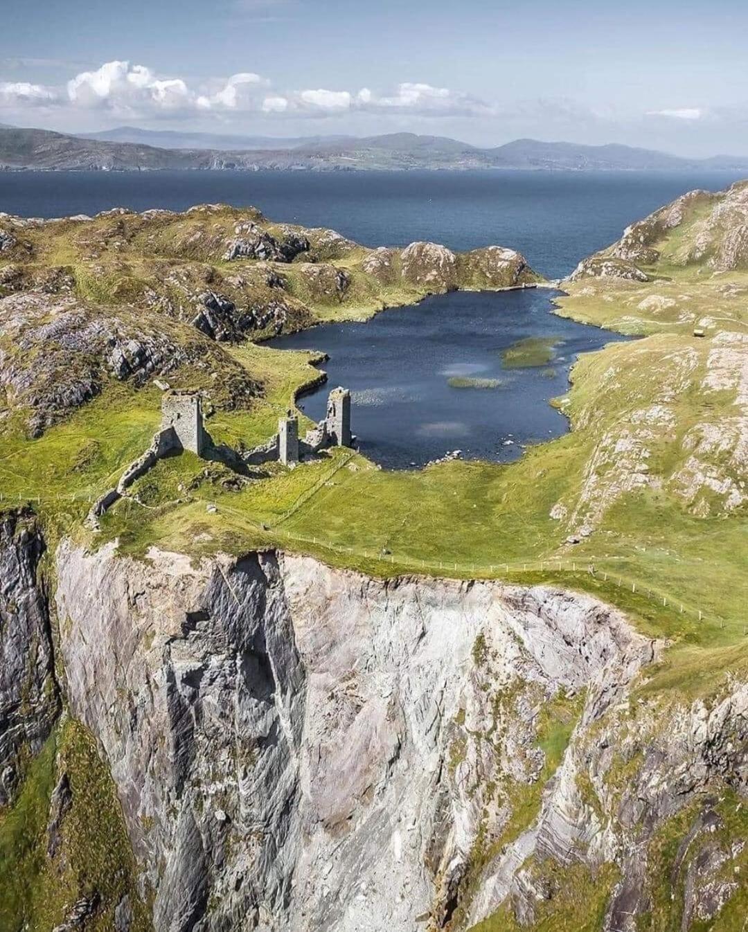 The Stables Villa Skibbereen Exteriör bild