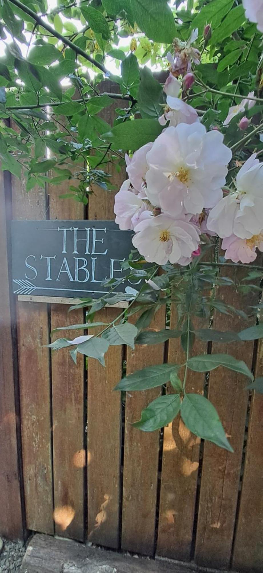 The Stables Villa Skibbereen Exteriör bild